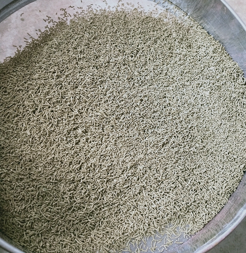 茶粉制粒